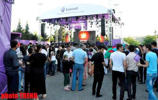 Bakıda minlərlə insan "Eurovision 2012"-nin finalına Dənizkənarı Milli Parkda baxacaq (FOTO)