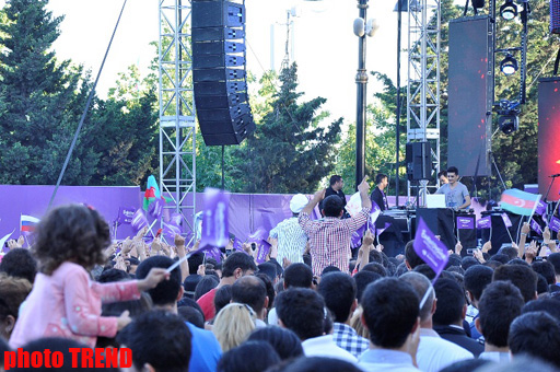 Bakıda minlərlə insan "Eurovision 2012"-nin finalına Dənizkənarı Milli Parkda baxacaq (FOTO)