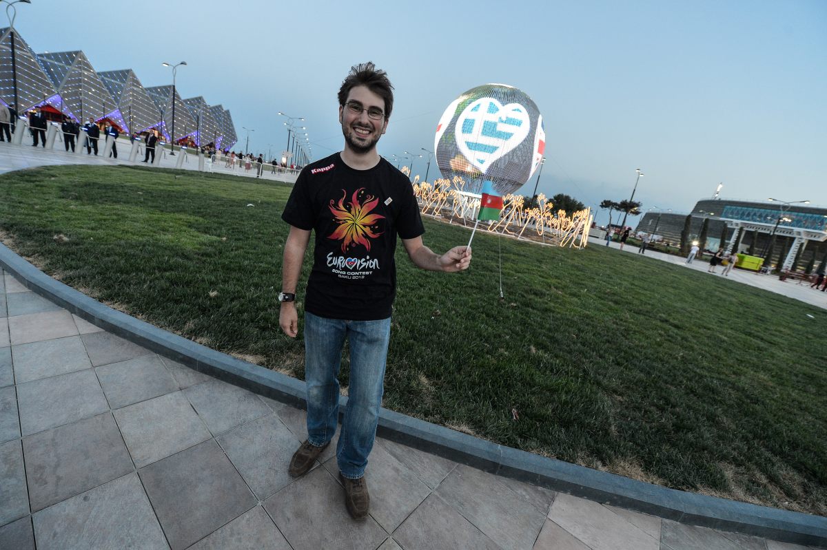 Tamaşaçılar "Bakı Kristal Zalı"nda keçirilən "Eurovision 2012"-nin finalına gəlirlər (FOTOSESSİYA)