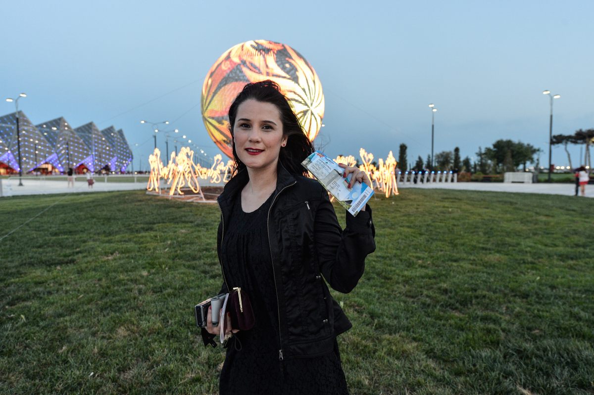 Tamaşaçılar "Bakı Kristal Zalı"nda keçirilən "Eurovision 2012"-nin finalına gəlirlər (FOTOSESSİYA)