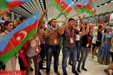 "Eurovision 2012"-nin açılışı zamanı "Bakı Kristal Zalı"nda Azərbaycan rəqsləri (FOTO)