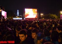 Bakı gecəsi "Eurovision-2012" mahnı müsabiqəsinin finalını qeyd edib (FOTO)