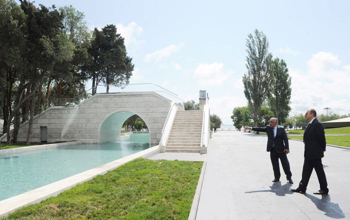 Prezident İlham Əliyev Dənizkənarı Milli Parkında “Kiçik Venesiya şəhərciyi”nin açılışında iştirak edib (FOTO)