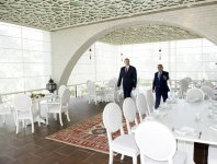 Prezident İlham Əliyev Dənizkənarı Milli Parkında “Kiçik Venesiya şəhərciyi”nin açılışında iştirak edib (FOTO)