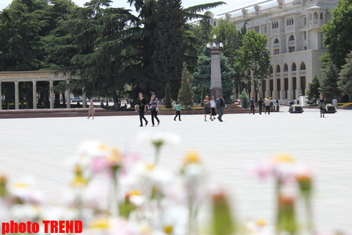 Yeniləşən Gəncə (FOTOSESSİYA)