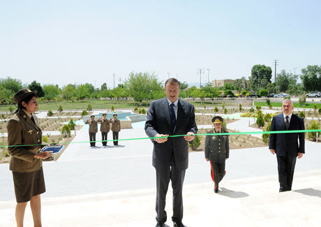 Prezident İlham Əliyev Naxçıvan Şəhər Gömrük İdarəsinin, FHN-in inzibati binalarının və sement zavodunun açılışında iştirak edib (ƏLAVƏ OLUNUB) (FOTO)