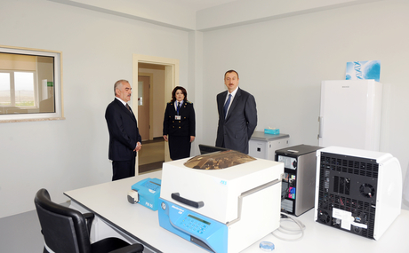Prezident İlham Əliyev Naxçıvan Şəhər Gömrük İdarəsinin açılışında iştirak edib (FOTO)