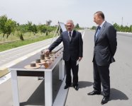 Prezident İlham Əliyev: Maliyyə və iqtisadi böhranın ən ağır aylarında, illərində belə Azərbaycan inkişaf edibdir (FOTO)