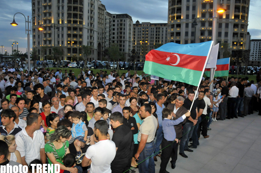 YAP Gənclər Birliyi "Heydər Əliyev: Qurtuluşdan tərəqqiyə" adlı konsert proqramını təşkil edib (FOTO)