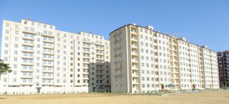 İlham Əliyev Müdafiə Nazirliyinin yeni yaşayış kompleksinin açılışında iştirak edib (FOTO)