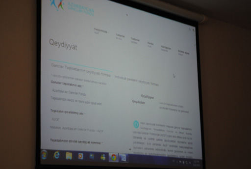 Gənclər Fondu info-seminarlar keçirir (FOTO)