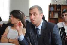 Gənclər Fondu info-seminarlar keçirir (FOTO)