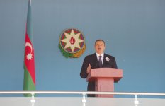Prezident İlham Əliyev Heydər Əliyev adına Azərbaycan Ali Hərbi Məktəbində keçirilən təntənəli mərasimdə iştirak edib (FOTO)