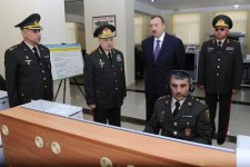 Prezident İlham Əliyev Heydər Əliyev adına Azərbaycan Ali Hərbi Məktəbində keçirilən təntənəli mərasimdə iştirak edib (FOTO)
