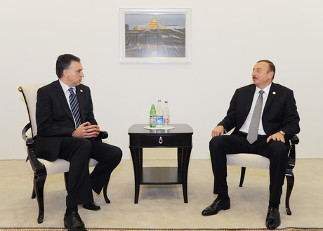 İlham Əliyev Monteneqro Prezidenti ilə görüşüb