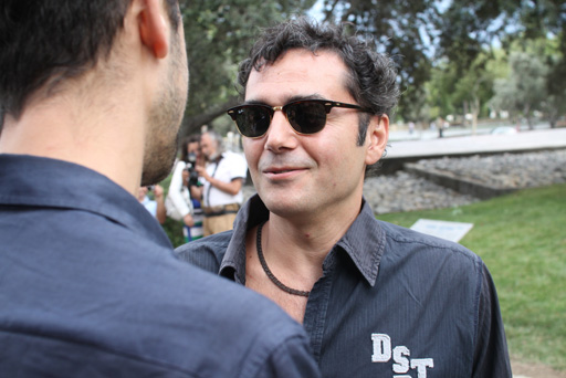 "YARAT!" təşkilatı Mahmud Rüstəmovun "Alternativ" layihəsini təqdim edib (FOTO)