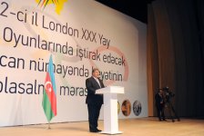 Azərbaycan Prezidenti və xanımı Olimpiya Oyunlarında iştirak edəcək nümayəndə heyətinin yola salınması mərasimində iştirak ediblər (FOTO)
