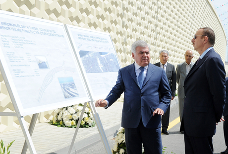 Prezident İlham Əliyev Bilgəh-Novxanı-Sumqayıt avtomobil yolunun yenidən qurulması çərçivəsində görülən işlərlə tanış olub (FOTO)