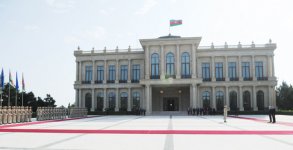 Azərbaycana rəsmi səfərə gələn Avropa İttifaqı Şurasının prezidentinin rəsmi qarşılanma mərasimi olub (FOTO)