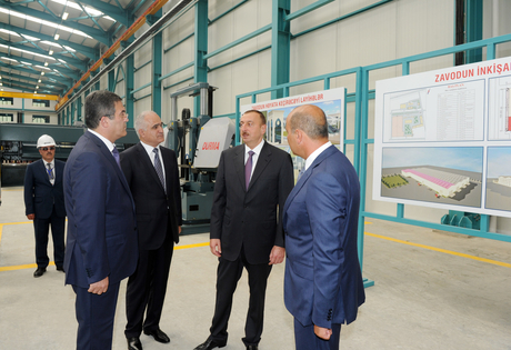 İlham Əliyev Qaradağ metal konstruksiyalar zavodunun açılışında iştirak edib (FOTO)