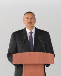 İlham Əliyev Bakıda yeni sement zavodunun açılışında iştirak edib (FOTO)