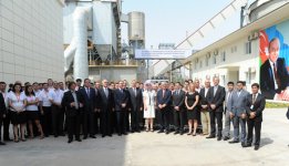 İlham Əliyev Bakıda yeni sement zavodunun açılışında iştirak edib (FOTO)