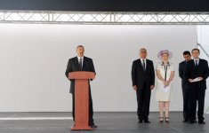 İlham Əliyev Bakıda yeni sement zavodunun açılışında iştirak edib (FOTO)