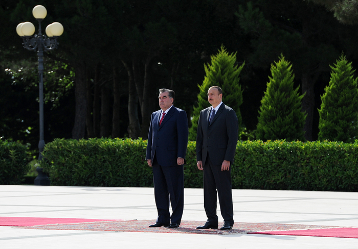 Tacikistan Prezidentinin rəsmi qarşılanma mərasimi keçirilib (FOTO)