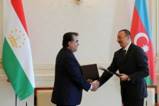 Azərbaycan və Tacikistan arasında bir sıra sənədlər imzalanıb (FOTO)