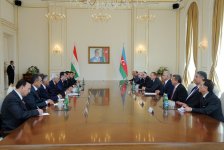 İlham Əliyev: Azərbaycan və Tacikistan xalqları arasında tarixən çox yaxın, qardaşlıq münasibətləri vardır