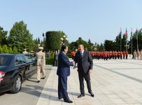 Tacikistan Prezidentinin rəsmi qarşılanma mərasimi keçirilib (FOTO)