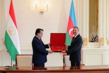 Azərbaycan və Tacikistan prezidentlərinin ali ordenlərlə təltif olunma mərasimi keçirilib (FOTO)