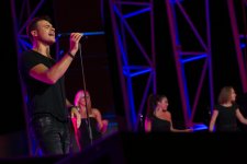Emin Ağalarov Bakıda geniş konsert proqramı ilə çıxış edib (FOTO)