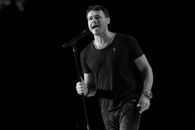 Emin Ağalarov Bakıda geniş konsert proqramı ilə çıxış edib (FOTO)