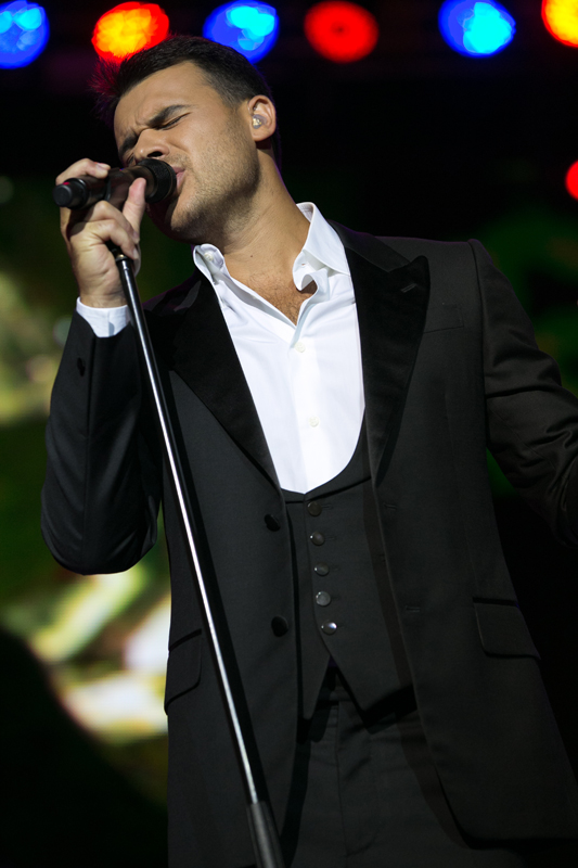 Emin Ağalarov Bakıda geniş konsert proqramı ilə çıxış edib (FOTO)