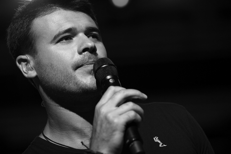 Emin Ağalarov Bakıda geniş konsert proqramı ilə çıxış edib (FOTO)