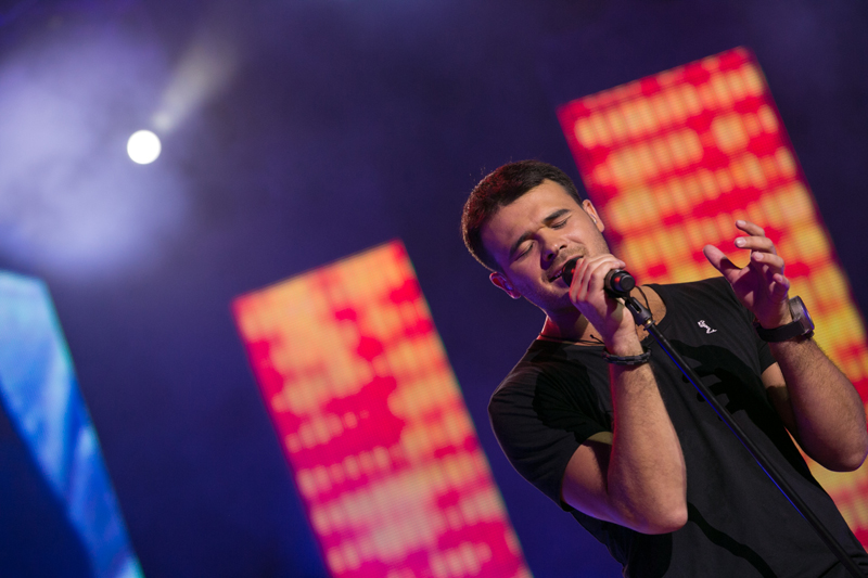 Emin Ağalarov Bakıda geniş konsert proqramı ilə çıxış edib (FOTO)