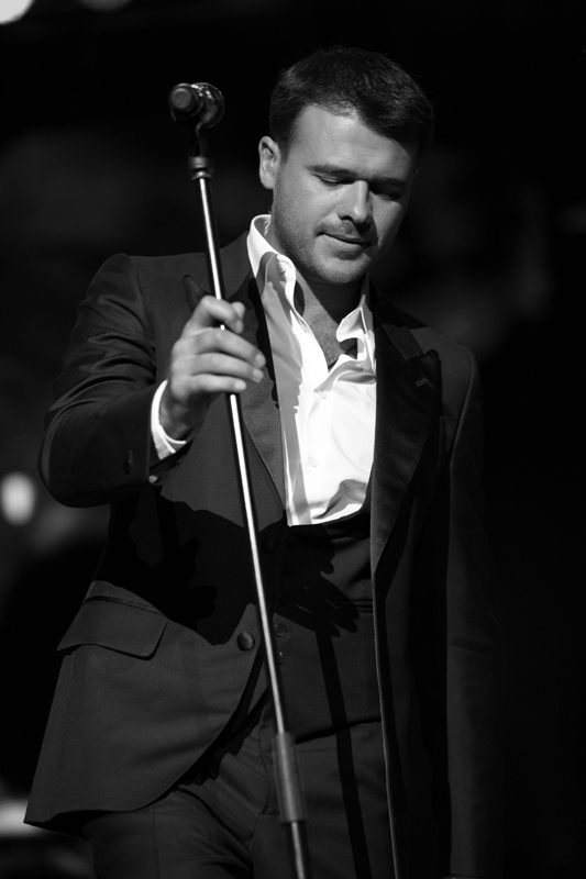 Emin Ağalarov Bakıda geniş konsert proqramı ilə çıxış edib (FOTO)