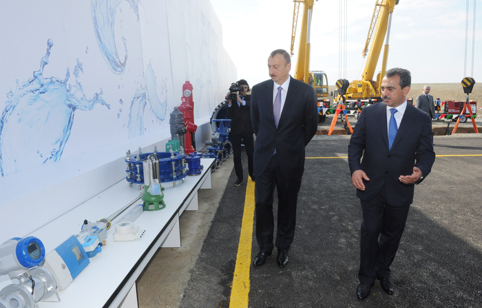 Prezident İlham Əliyev Hacıqabulda Şirvan-Muğan qrup su kəmərinin təməlqoyma mərasimində iştirak edib (FOTO)