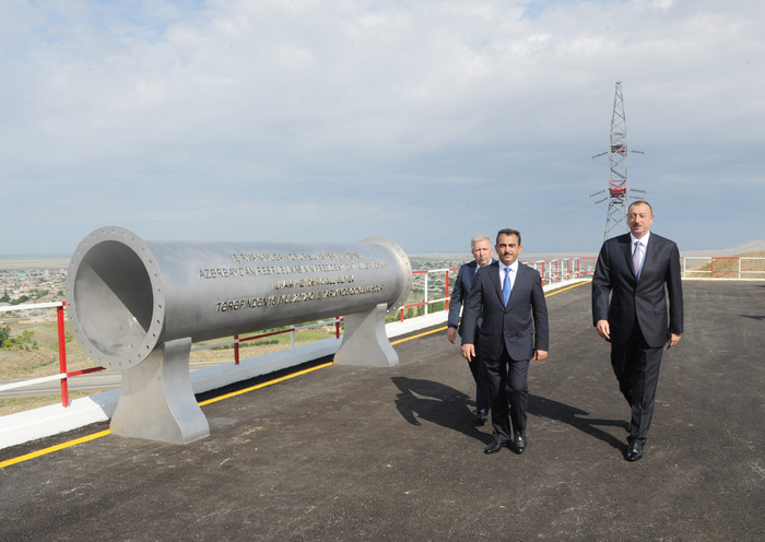 Prezident İlham Əliyev Hacıqabulda Şirvan-Muğan qrup su kəmərinin təməlqoyma mərasimində iştirak edib (FOTO)
