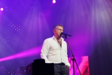 "Röyayam" deyib göydən yerə endi... (FOTO)