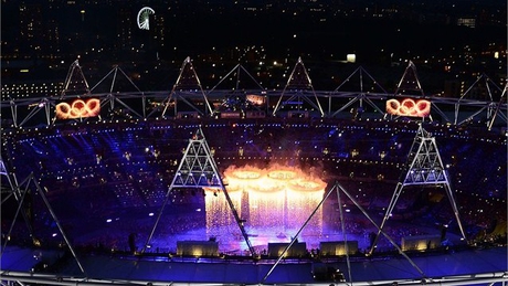 Azərbaycan Prezidenti və xanımı Londonda XXX Olimpiya Oyunlarının təntənəli açılış mərasimində iştirak ediblər (FOTO)