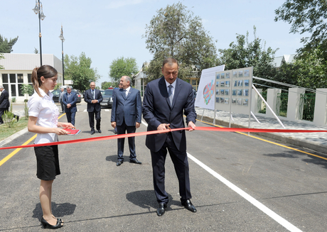İlham Əliyev Cəlilabad-Hamarqışlaq-Sadatlı kəndlərararası avtomobil yolunun açılışında iştirak edib (FOTO)