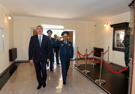 İlham Əliyev Dövlət Sərhəd Xidmətinin Lənkəran sərhəd dəstəsi qarnizonunun yenidənqurmadan sonra açılışında iştirak edib (FOTO)