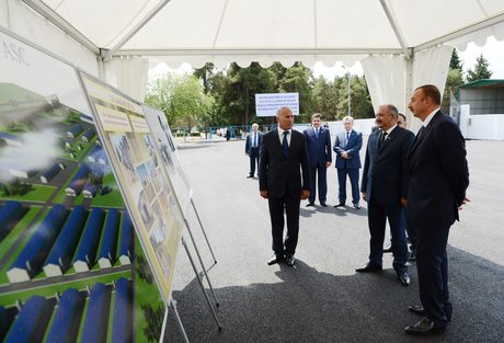 İlham Əliyev "Cəlilabad Broyler" ASC-nin quş əti istehsalı müəssisəsi ilə tanış olub (FOTO)