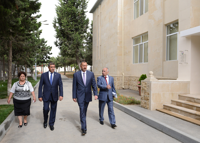 İlham Əliyev 268 nömrəli körpələr evi-uşaq bağçasının əsaslı yenidənqurmadan sonrakı vəziyyəti ilə tanış olub (FOTO)
