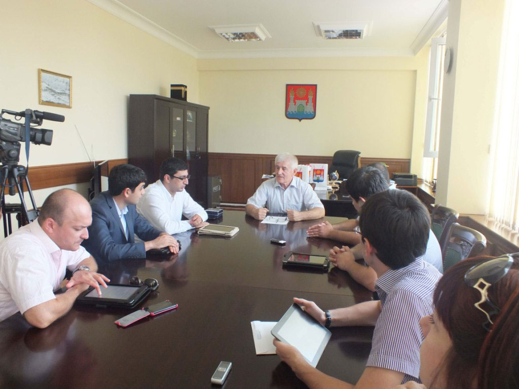 Azərbaycan Gənclər Fondu Rusiya Federasiyasının Dağıstan Respublikasında keçirilən görüşdə təmsil olunub (FOTO)