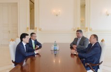 İlham Əliyev Beynəlxalq Şahmat Federasiyasının prezidentini qəbul edib