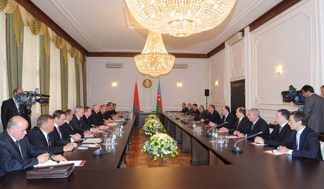 Prezident İlham Əliyev: Azərbaycan və Belarusun münasibətləri çox yüksək səviyyəli dinamikliyi ilə fərqlənir (FOTO)