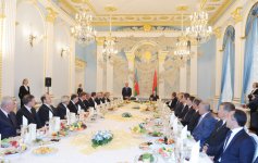 Belarusda Prezident İlham Əliyevin şərəfinə rəsmi ziyafət verilib (FOTO)